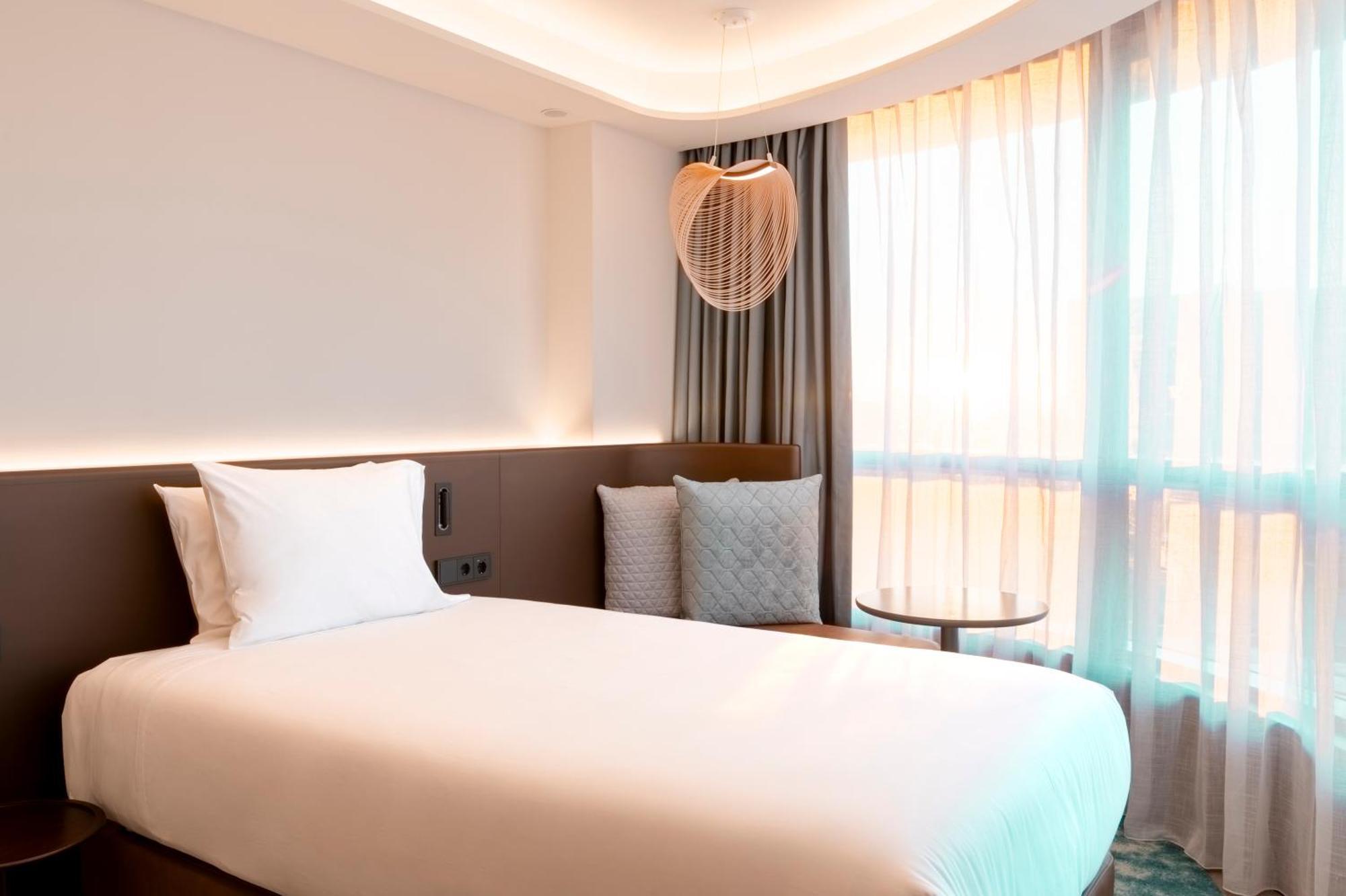 Labtwentytwo Barcelona, A Tribute Portfolio Hotel By Marriott Exterior foto