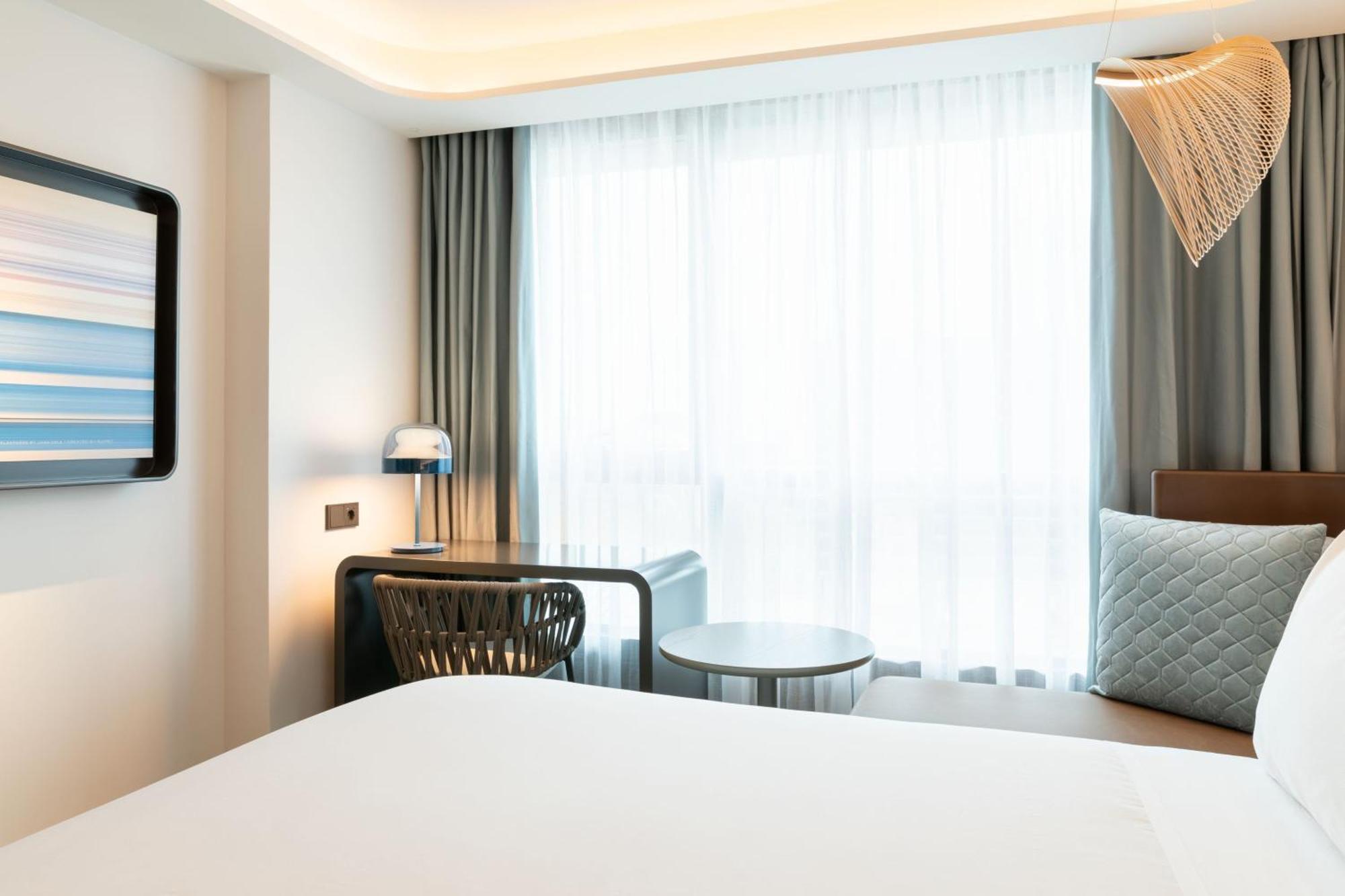 Labtwentytwo Barcelona, A Tribute Portfolio Hotel By Marriott Exterior foto