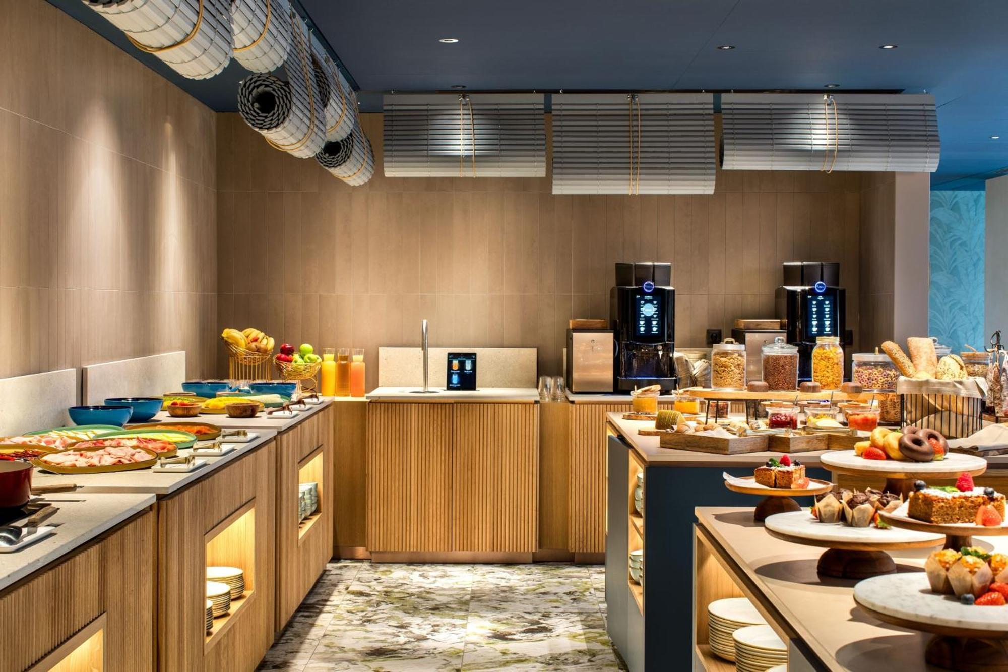 Labtwentytwo Barcelona, A Tribute Portfolio Hotel By Marriott Exterior foto