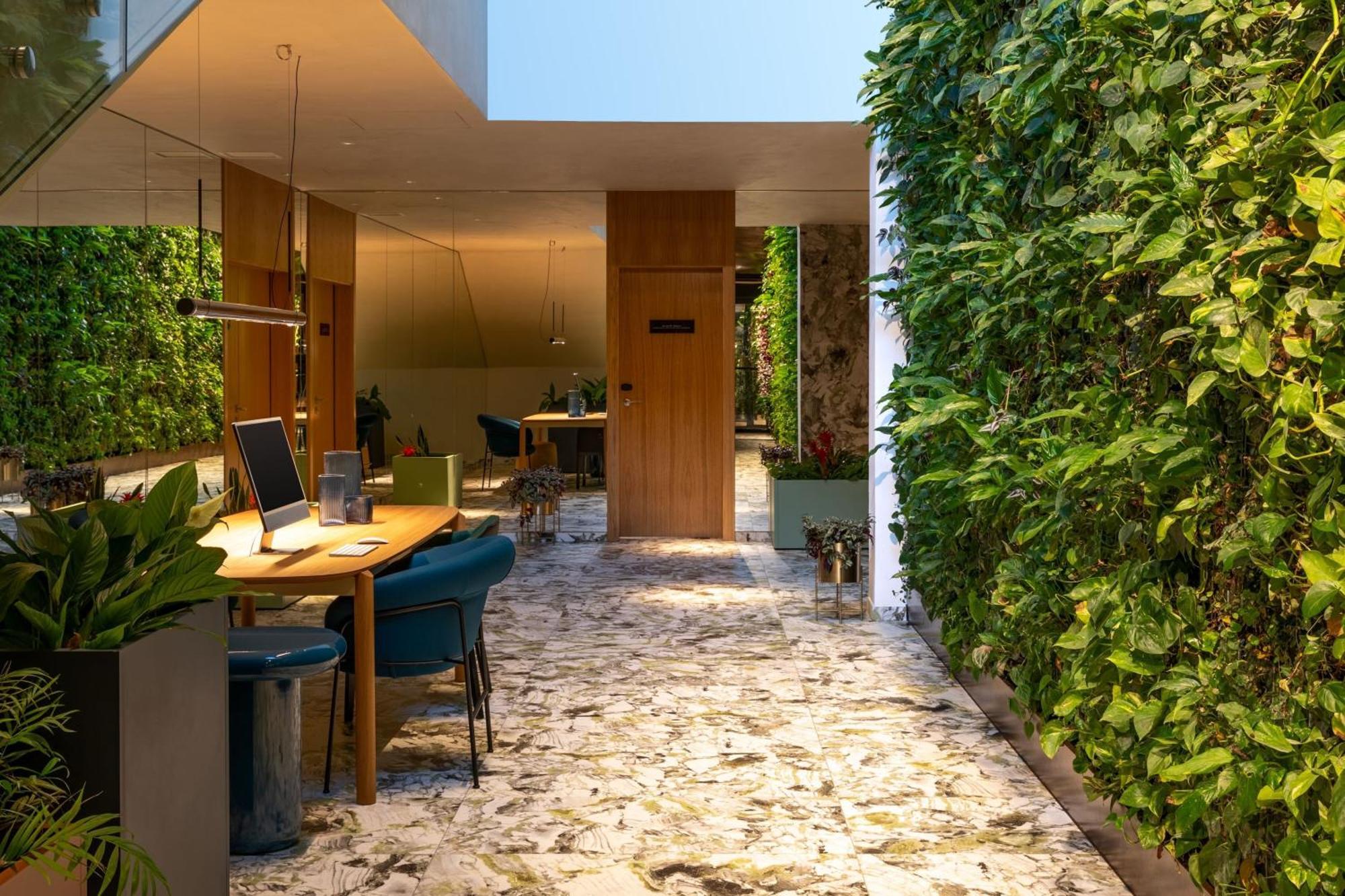 Labtwentytwo Barcelona, A Tribute Portfolio Hotel By Marriott Exterior foto