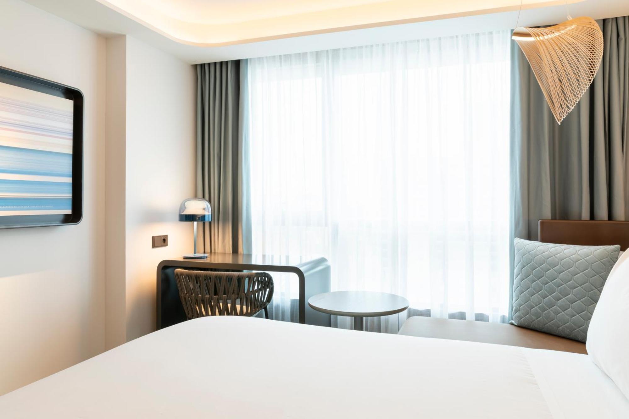 Labtwentytwo Barcelona, A Tribute Portfolio Hotel By Marriott Exterior foto